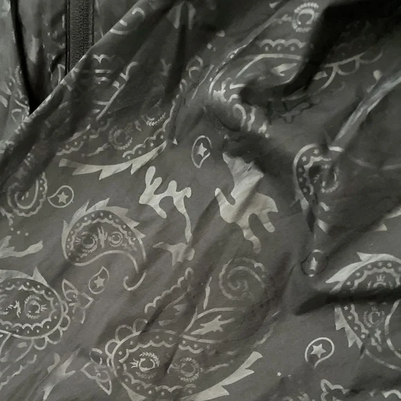 NWT- CULTURE KINGS unisex duplex windbreaker backpack jacket - Picture 7 of 16